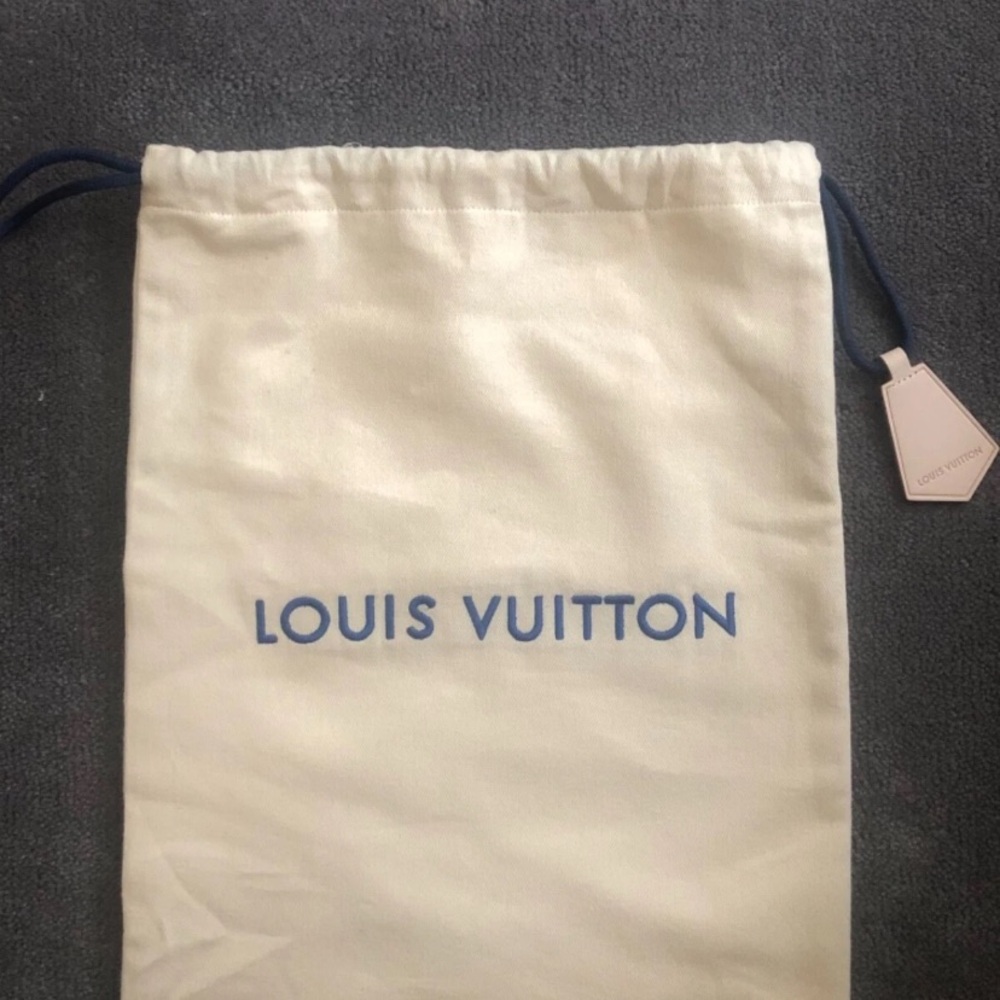 Louis Vuitton Capucines Leather Tag Fabric Dust Bag